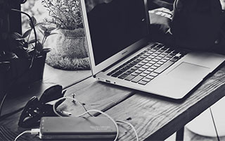 意甲媒体透露：米兰冬窗期的后卫人选已确定，是拉莫斯与席尔瓦之中的一位